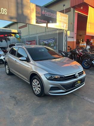 VOLKSWAGEN POLO 1.0 MPI TOTAL FLEX MANUAL VOLKSWAGEN POLO 1.0 MPI TOTAL FLEX MANUAL